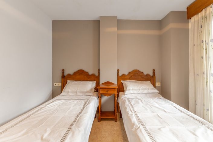 Image No.29-3 Bed Apartment for sale