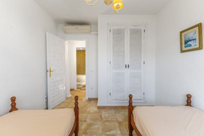 Image No.34-3 Bed Apartment for sale