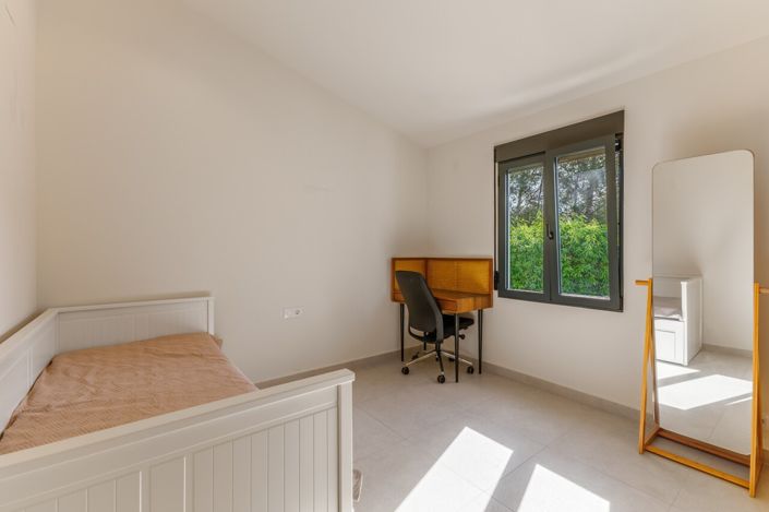 Image No.19-2 Bed Villa for sale