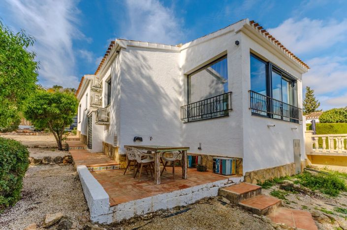 Image No.32-2 Bed Villa for sale