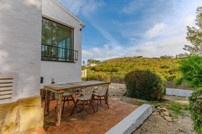 Image No.33-2 Bed Villa for sale