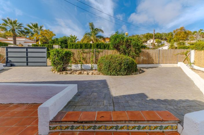 Image No.7-2 Bed Villa for sale