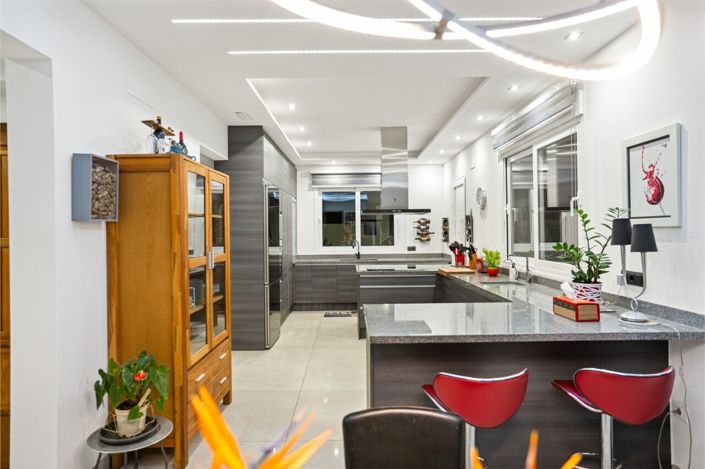 Image No.21-5 Bed Villa for sale