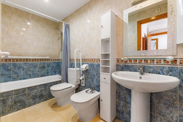 Image No.19-3 Bed Apartment for sale