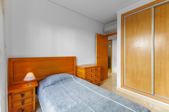 Image No.21-3 Bed Apartment for sale