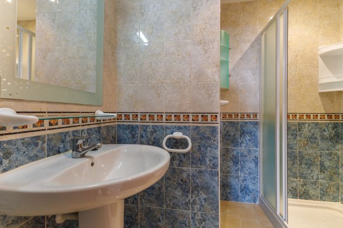 Image No.22-3 Bed Apartment for sale