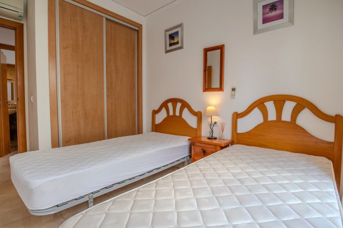 Image No.24-3 Bed Apartment for sale