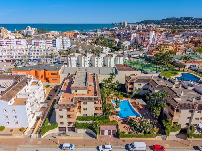 Image No.36-3 Bed Apartment for sale