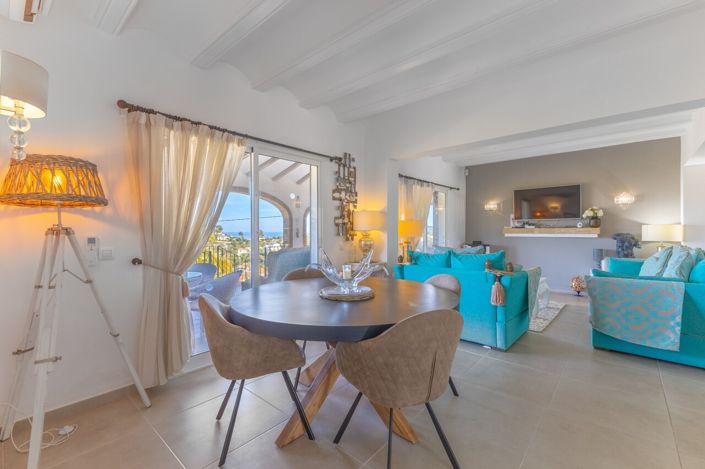 Image No.18-4 Bed Villa for sale