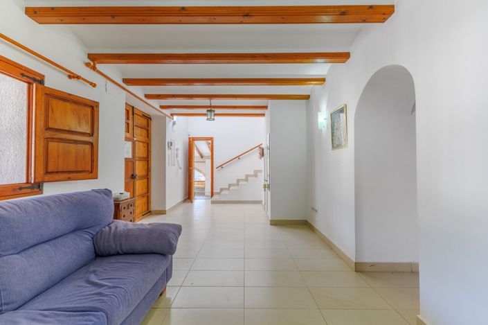 Image No.24-6 Bed Villa for sale