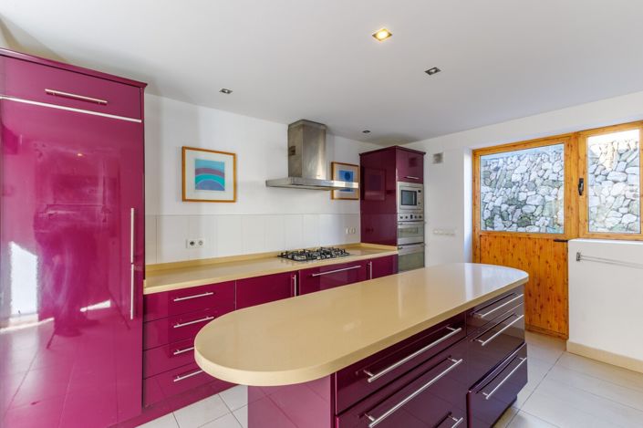 Image No.30-6 Bed Villa for sale