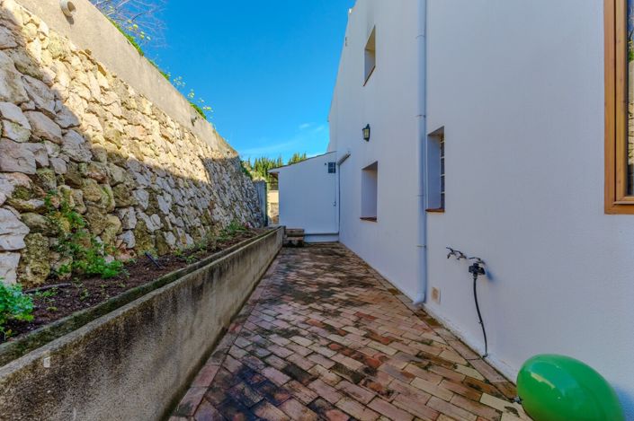 Image No.32-6 Bed Villa for sale