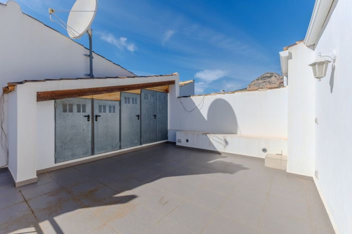 Image No.45-6 Bed Villa for sale