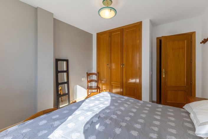 Image No.35-3 Bed Apartment for sale