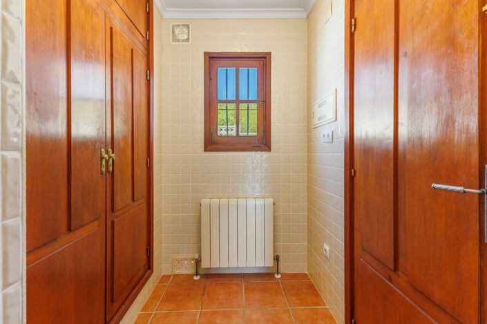 Image No.23-4 Bed Villa for sale