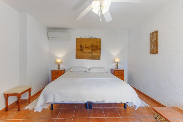 Image No.34-4 Bed Villa for sale