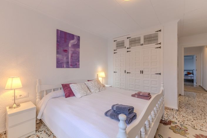 Image No.27-4 Bed Villa for sale