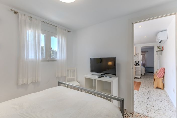 Image No.35-4 Bed Villa for sale