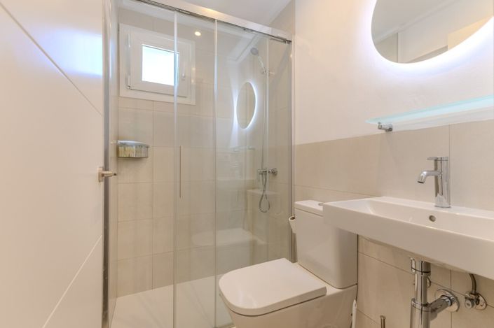 Image No.41-4 Bed Villa for sale