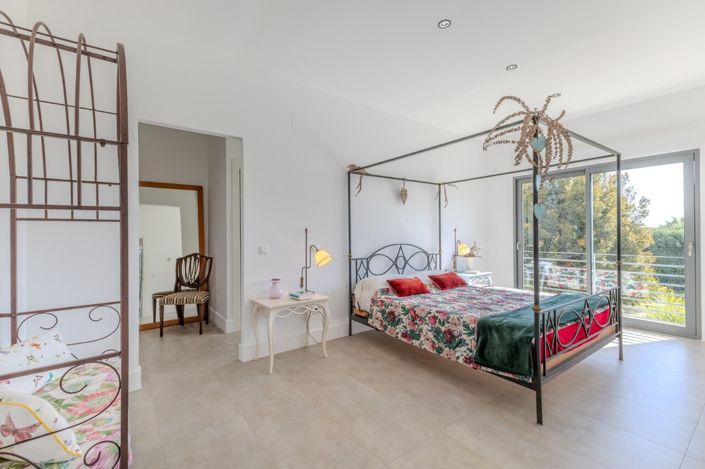 Image No.36-4 Bed Villa for sale