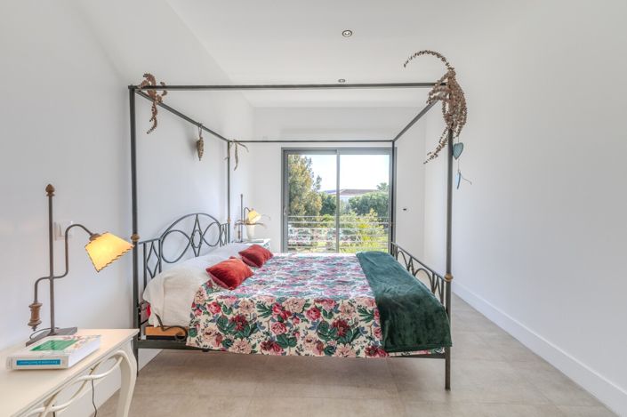 Image No.37-4 Bed Villa for sale