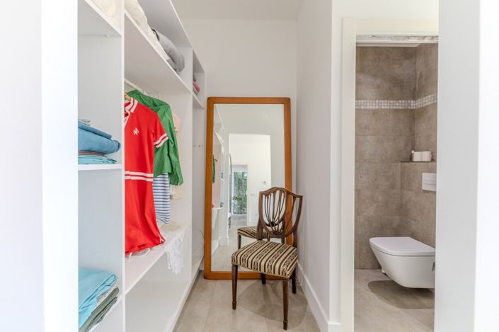 Image No.38-4 Bed Villa for sale