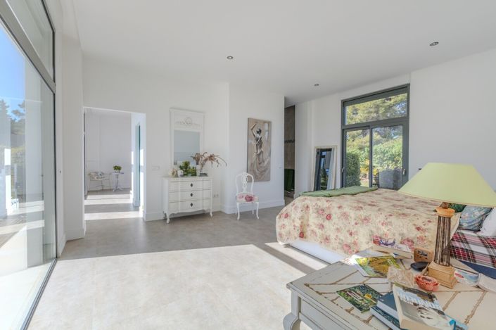 Image No.43-4 Bed Villa for sale