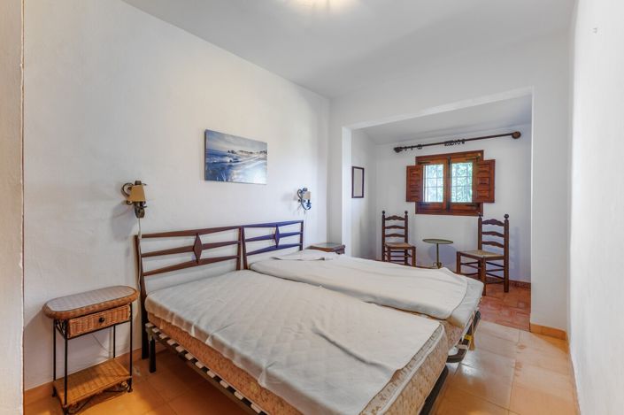 Image No.14-4 Bed Villa for sale