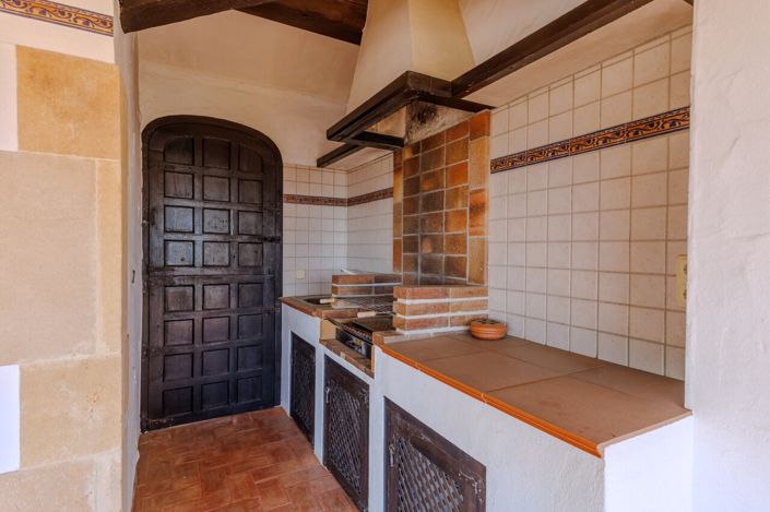 Image No.26-4 Bed Villa for sale