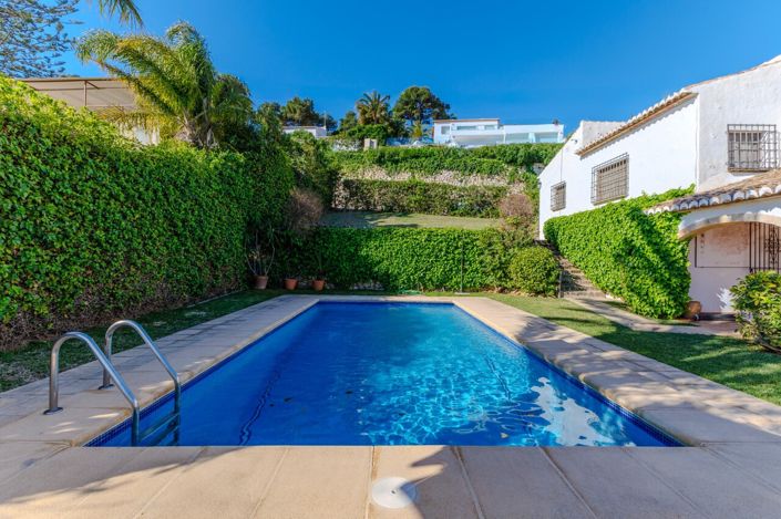 Image No.32-4 Bed Villa for sale