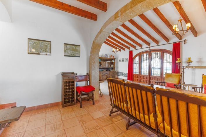 Image No.9-4 Bed Villa for sale