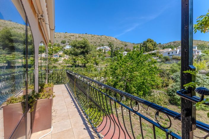 Image No.31-4 Bed Villa for sale