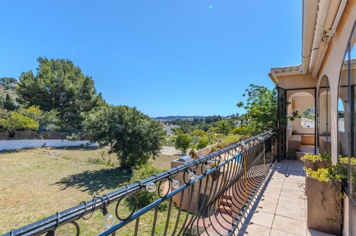 Image No.32-4 Bed Villa for sale