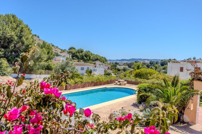 Image No.35-4 Bed Villa for sale