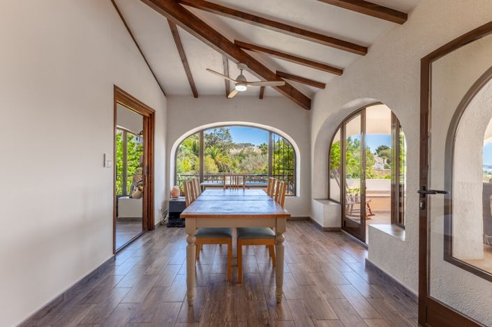 Image No.6-4 Bed Villa for sale