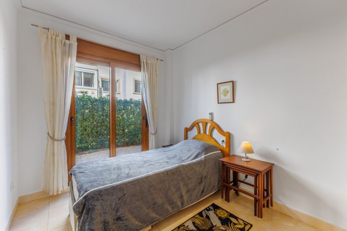 Image No.12-3 Bed Apartment for sale