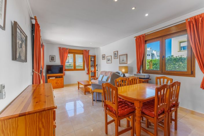 Image No.18-3 Bed Apartment for sale
