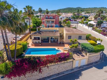 1992-villa-for-sale-in-javea-52175-large