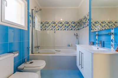 1992-villa-for-sale-in-benitachell-51916-larg