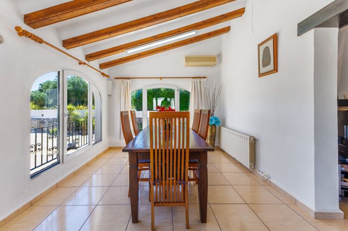 Image No.13-4 Bed Villa for sale