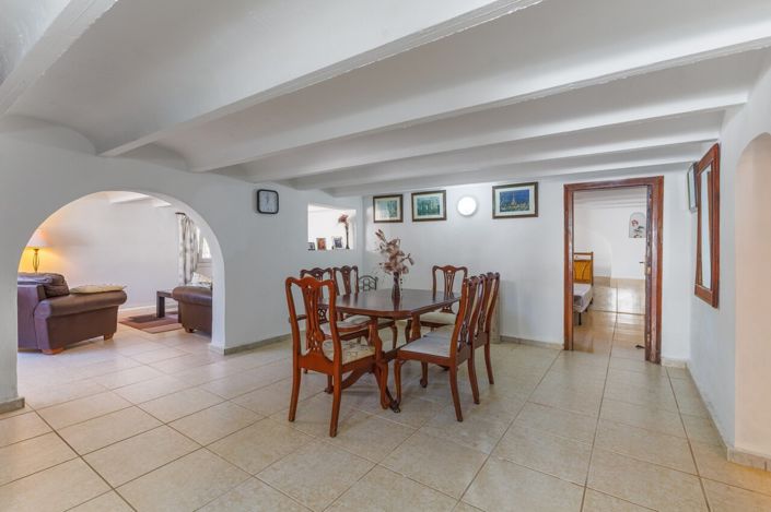Image No.28-4 Bed Villa for sale