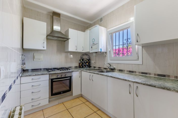 Image No.6-4 Bed Villa for sale