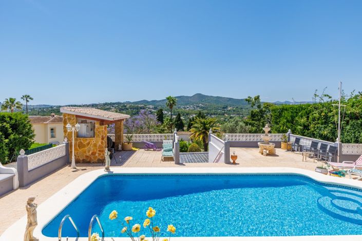 Image No.37-6 Bed Villa for sale