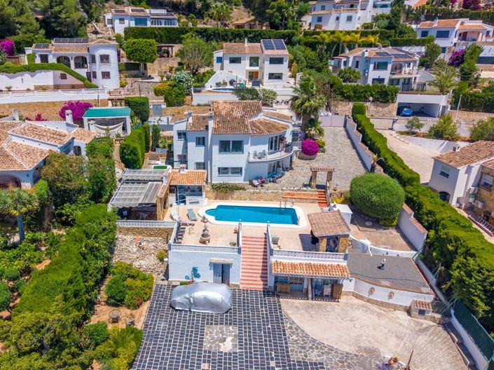 Image No.40-6 Bed Villa for sale