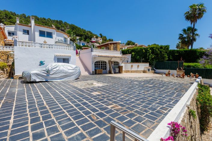 Image No.42-6 Bed Villa for sale