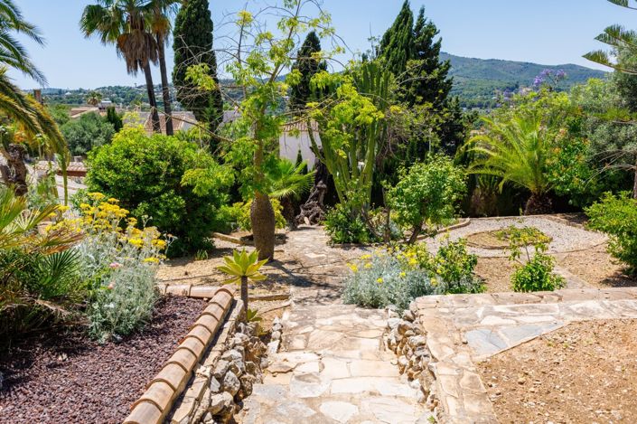 Image No.46-6 Bed Villa for sale