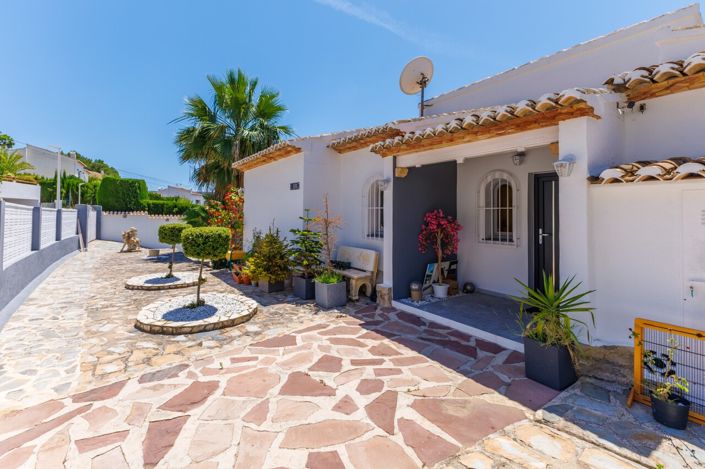 Image No.8-6 Bed Villa for sale