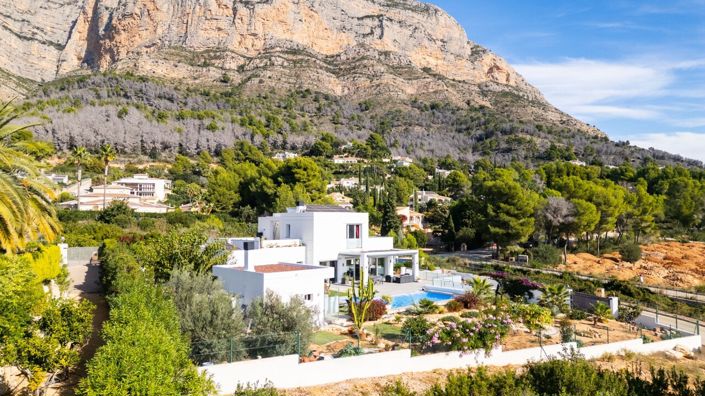 Image No.12-5 Bed Villa for sale