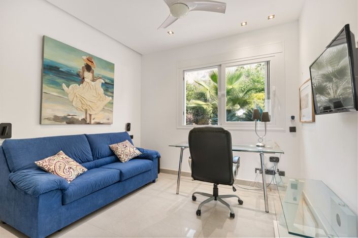 Image No.43-5 Bed Villa for sale