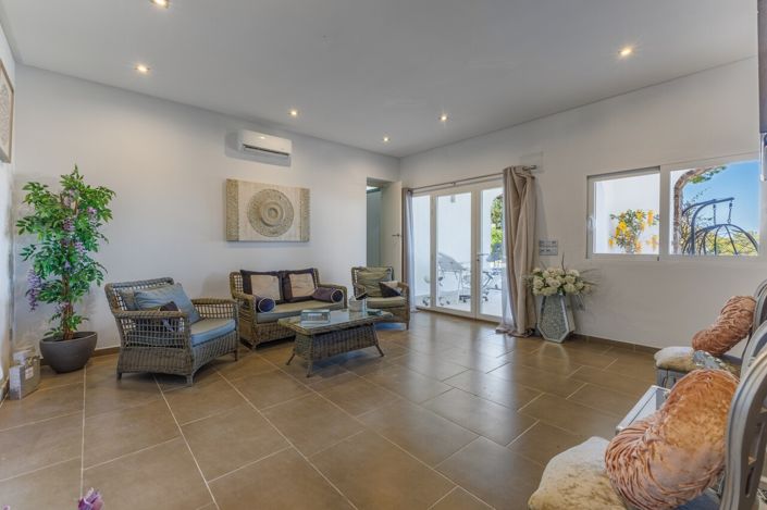 Image No.40-4 Bed Villa for sale
